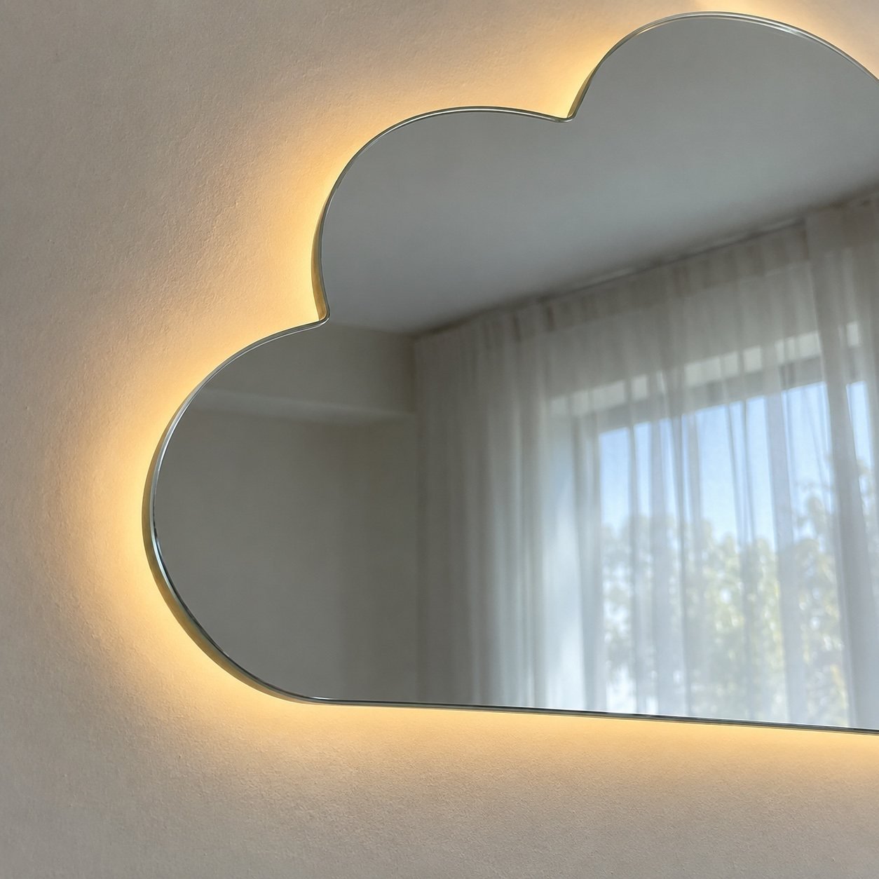 مرآة سحاب بإضاءة LED، تُصنع حسب الطلب في الإمارات